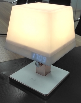 Qi Wireless Charging Lamp
